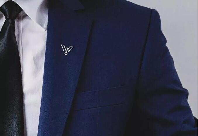 Wayfarren時裝店品牌VI視覺設(shè)計|服裝品牌VI設(shè)計案例欣賞